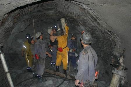 绥宁工程爆破中的危险因素分析以及应对工程爆破危险的措施
