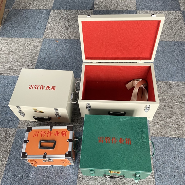 绥宁爆破工程作业箱如何选择？玻璃钢与传统材质的全面对比